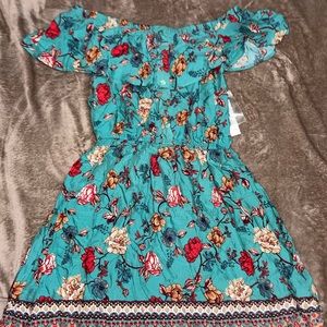 Justify off the shoulder short dress